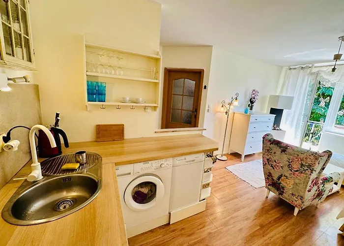 Apartament W, 300m Od Rynku, 700 M Od Dworca Pkp, Sinus *